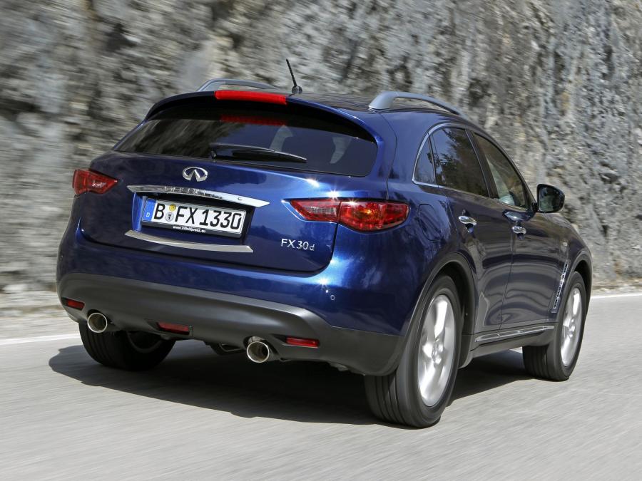  Infiniti FX30d 2012 года  (фото 6 из 14)